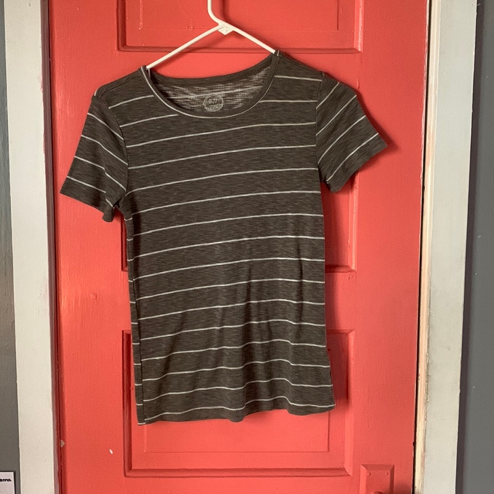 Maurice’s shirt- xs- gray and white striped
